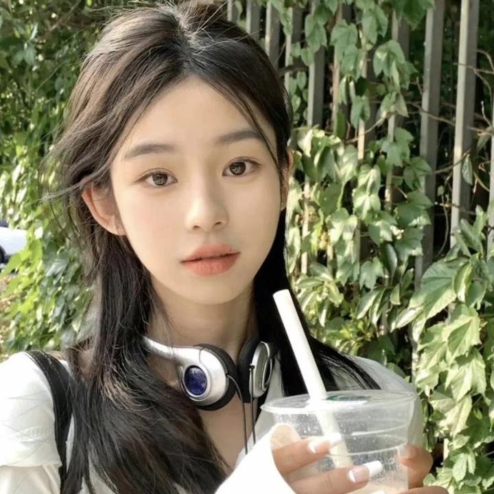 云雾女孩